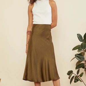 LUCY PARIS olive green midi satin skirt size medium